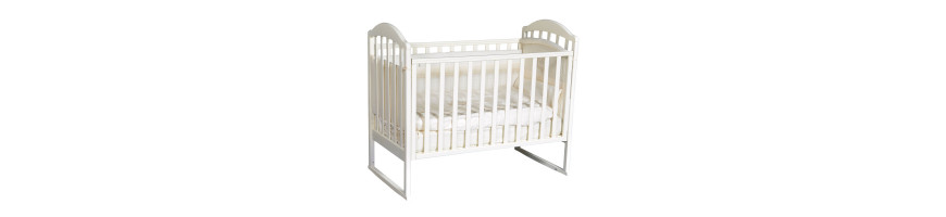 Кровати для новорождённых и комоды
